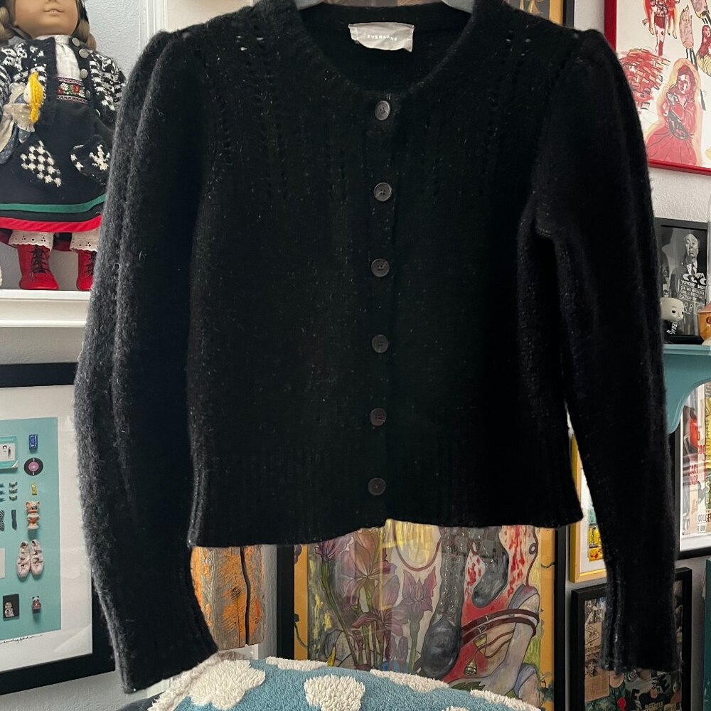 Everlane Cloud Cardigan Cropped Black with gray specks, Small, GUC